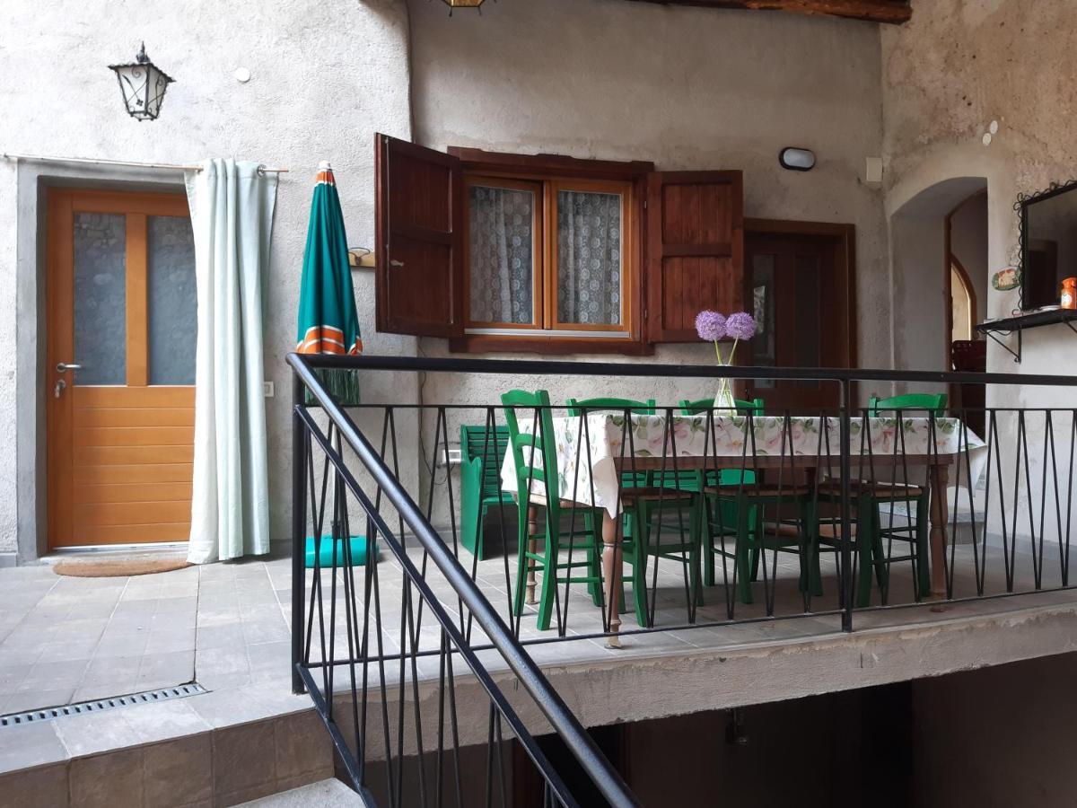 Ca' Berti Appartamento Con Terrazza Ville Del Monte Tenno Exterior foto